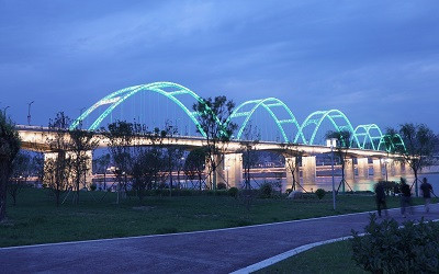 孫彥飛：新基建下橋梁照明之思