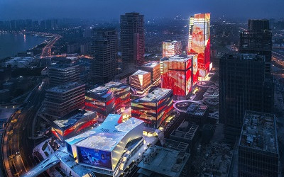 獻禮特區(qū)40年,洲明榮膺“品牌40人”和“國際信譽品牌”兩大榮譽