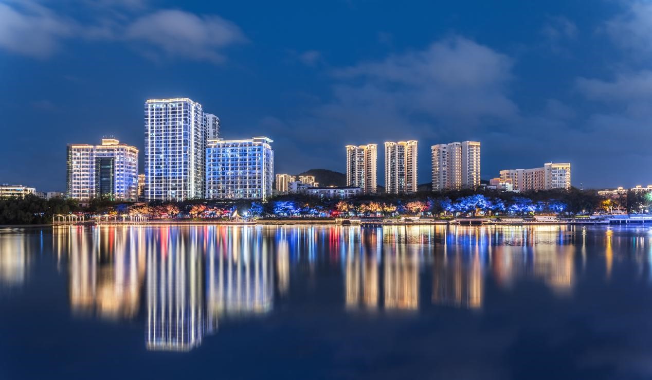 亮化工程的預(yù)算應(yīng)該包含幾部分？